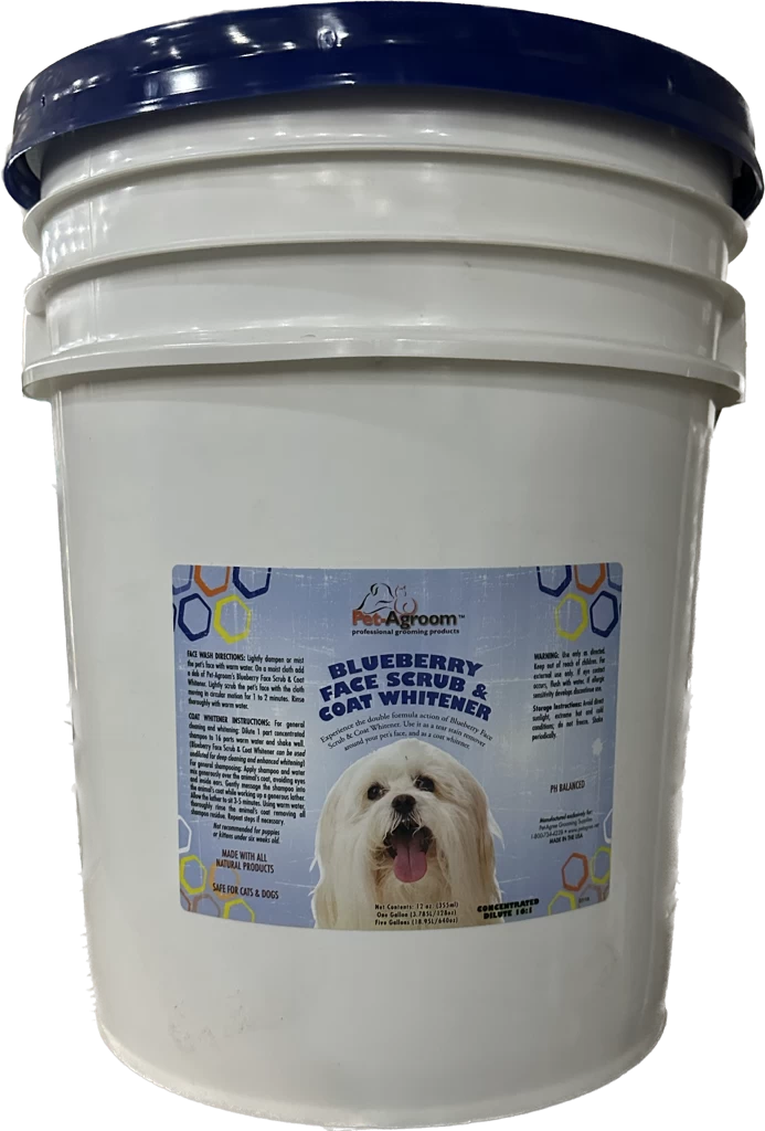 Pet AGroom Blueberry Face Scrub & Coat Whitener Shampoo - 5 Gallon